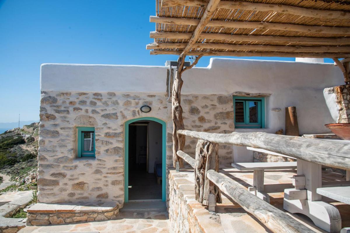 Dimitrakis Guesthouse โดนูสซา ภายนอก รูปภาพ