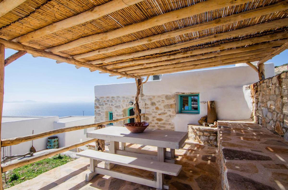 Dimitrakis Guesthouse โดนูสซา ภายนอก รูปภาพ