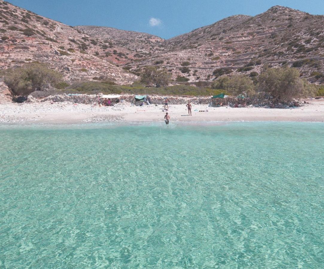Dimitrakis Guesthouse โดนูสซา ภายนอก รูปภาพ
