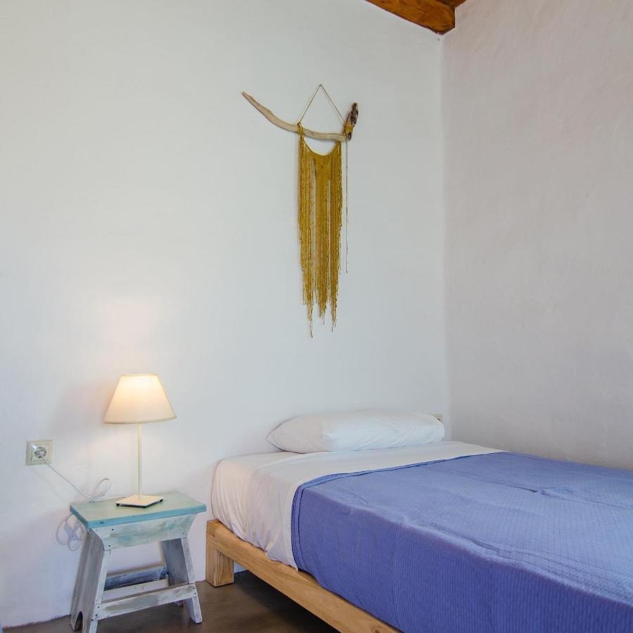 Dimitrakis Guesthouse โดนูสซา ภายนอก รูปภาพ
