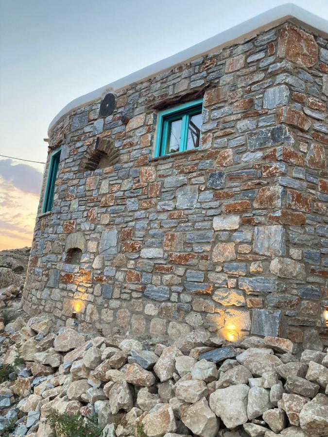 Dimitrakis Guesthouse โดนูสซา ภายนอก รูปภาพ