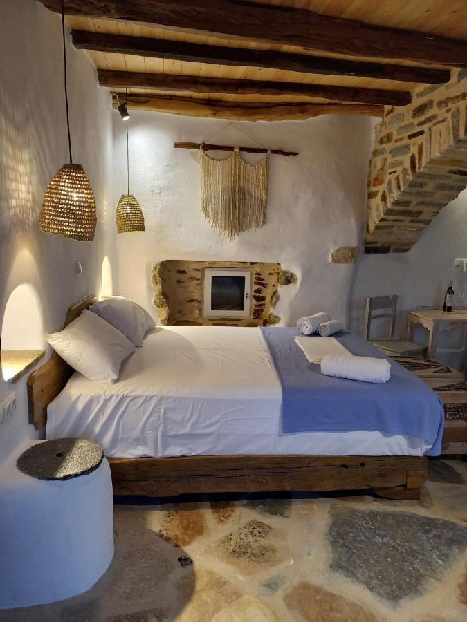 Dimitrakis Guesthouse โดนูสซา ภายนอก รูปภาพ